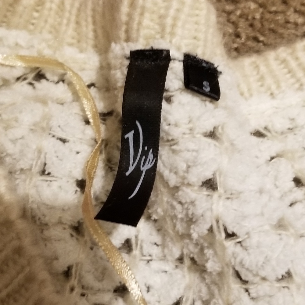 Ladies VIP sweater  size small - Picture 2 of 3